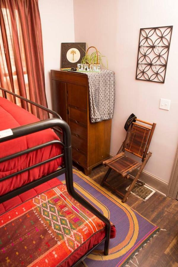 Апартаменты Cozy Hideaway In The Heart Of Ланкастер Экстерьер фото